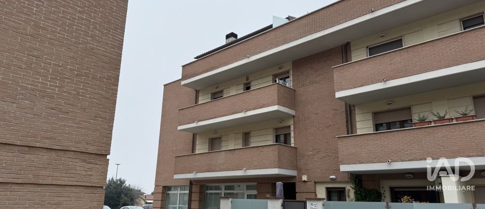 Two-room apartment of 60 m² in Foligno (06034)