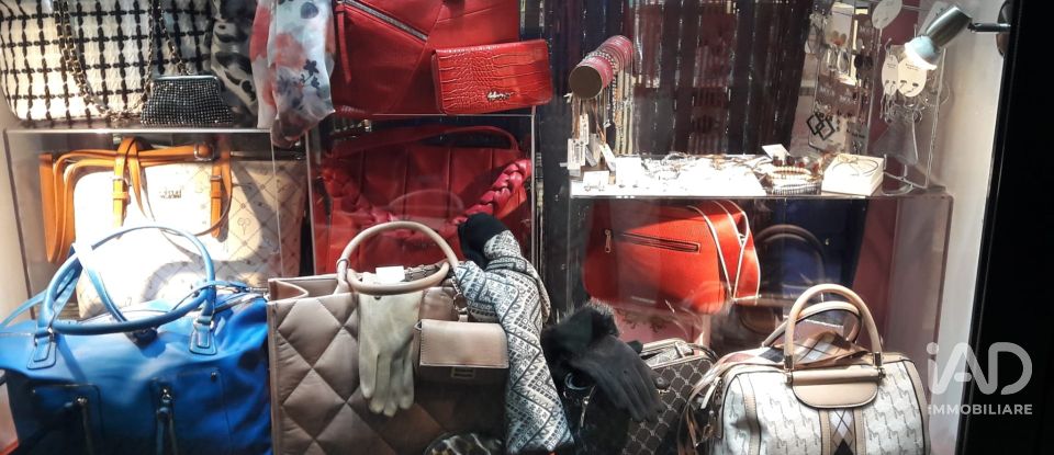 Negozio / locale commerciale di 50 m² in Verona (37136)