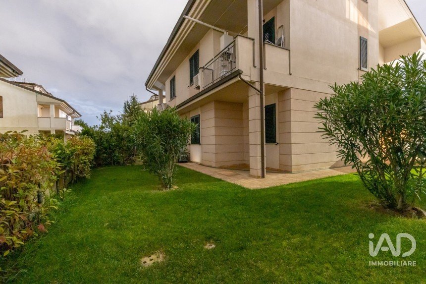 Appartamento 8 locali di 85 m² a Ponsacco (56038)