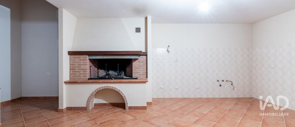 Appartamento 8 locali di 85 m² a Ponsacco (56038)