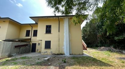 House 4 rooms of 220 m² in Finale Emilia (41035)