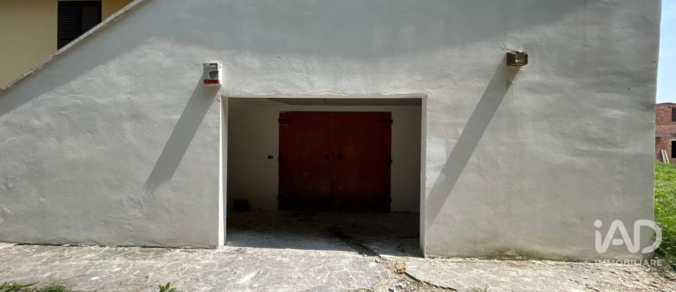 House 4 rooms of 220 m² in Finale Emilia (41035)