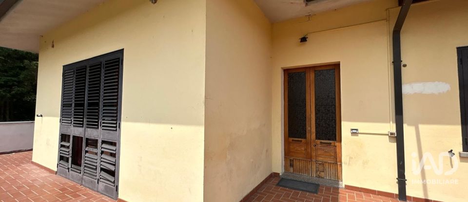 House 4 rooms of 220 m² in Finale Emilia (41035)