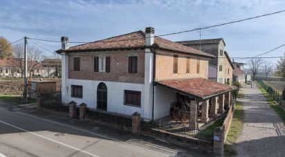 House boat 3 rooms of 200 m² in Poggio Renatico (44028)