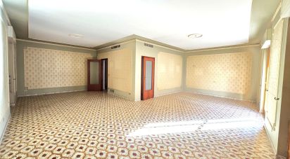 Apartment 8 rooms of 270 m² in Floridia (96014)