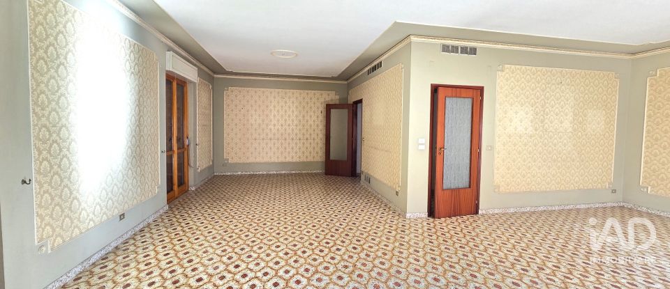 Apartment 8 rooms of 270 m² in Floridia (96014)