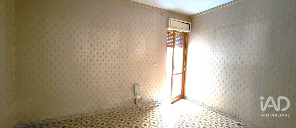 Apartment 8 rooms of 270 m² in Floridia (96014)