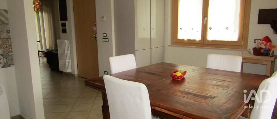 Farm 9 rooms of 308 m² in Lanciano (66034)