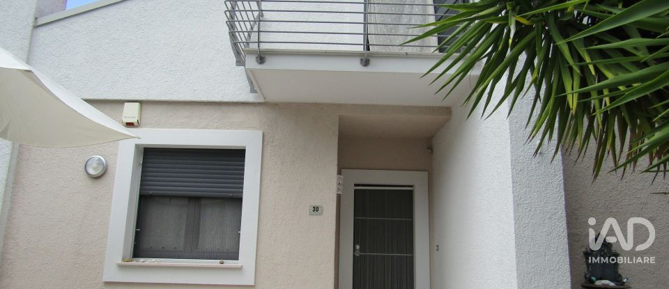 Farm 9 rooms of 308 m² in Lanciano (66034)