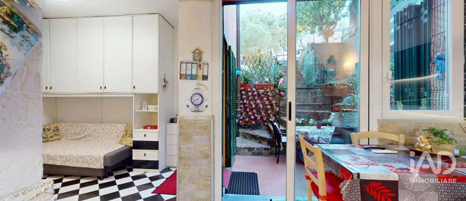 Two-room apartment of 33 m² in Arenzano (16011)