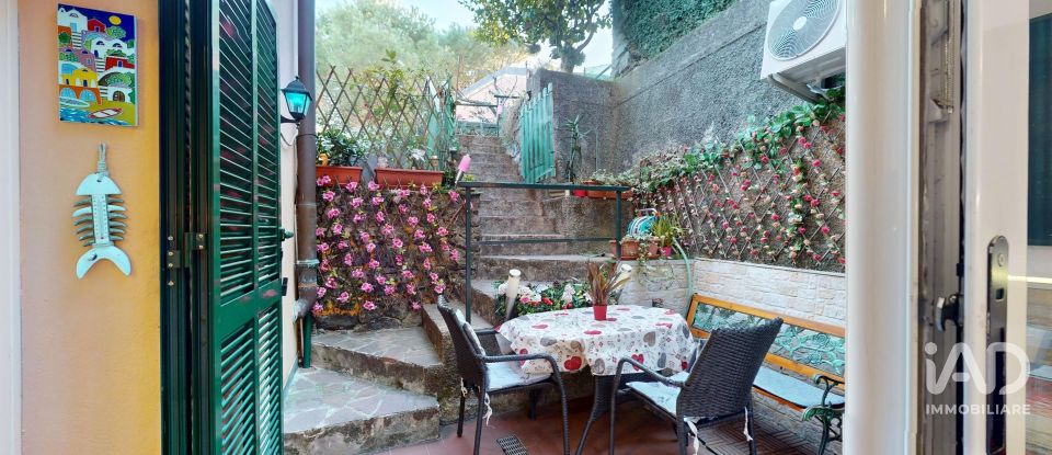 Two-room apartment of 33 m² in Arenzano (16011)