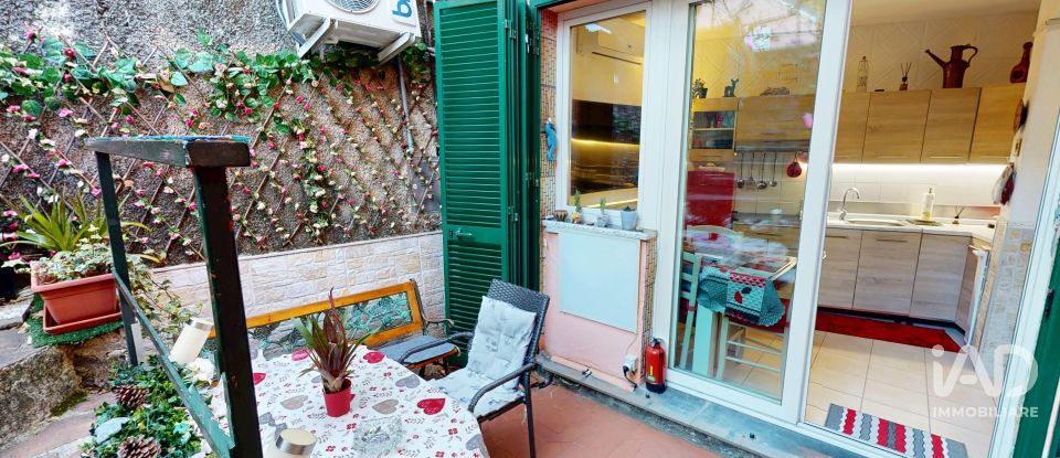 Two-room apartment of 33 m² in Arenzano (16011)