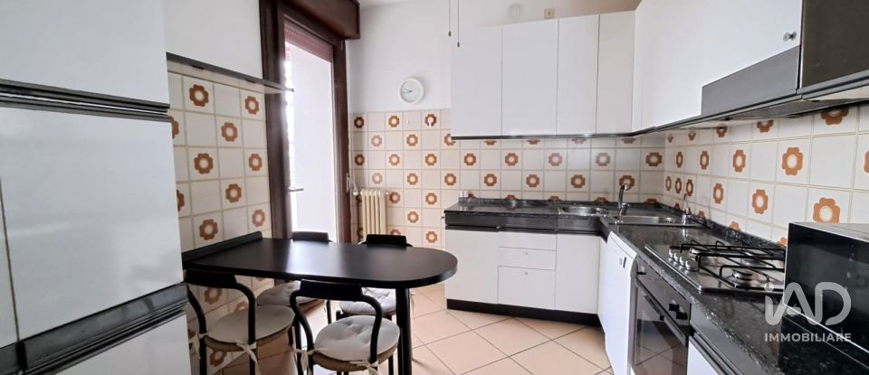 Apartment 7 rooms of 125 m² in Rovigo (45100)