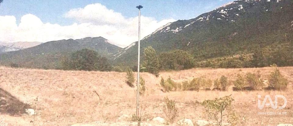 Land of 20,000 m² in Bussi sul Tirino (65022)