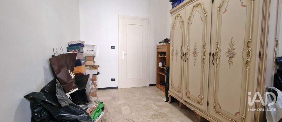 Three-room apartment of 80 m² in Genova (16149)