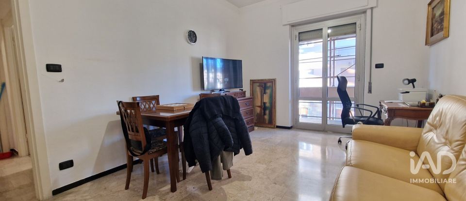 Three-room apartment of 80 m² in Genova (16149)