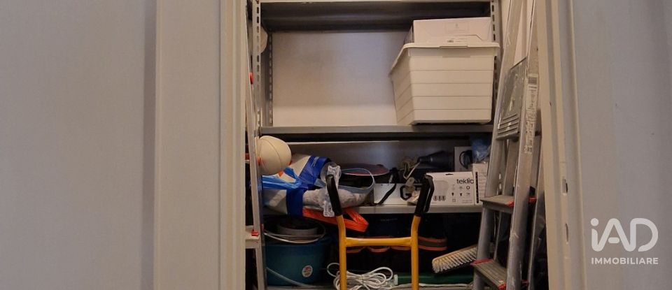 Three-room apartment of 80 m² in Genova (16149)