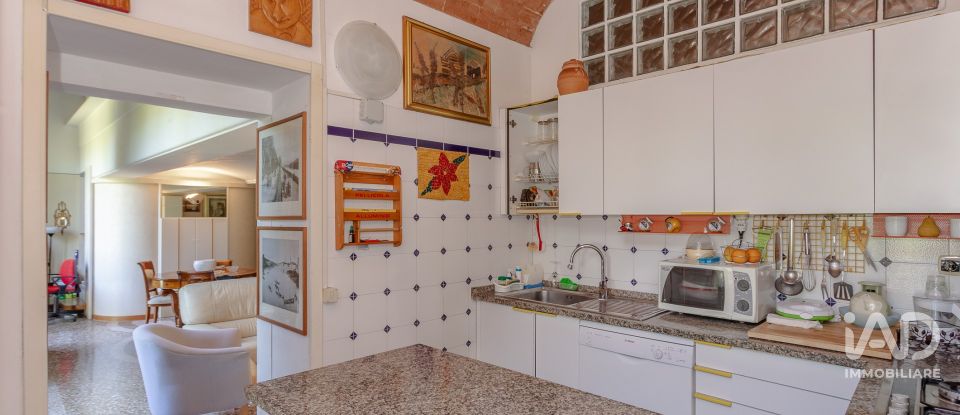 Apartment 5 rooms of 140 m² in Impruneta (50023)