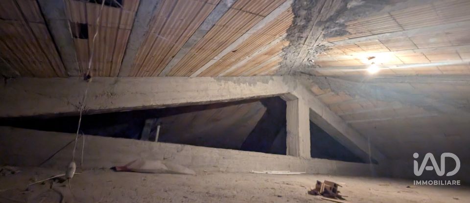 Apartment 8 rooms of 120 m² in Sulmona (67039)