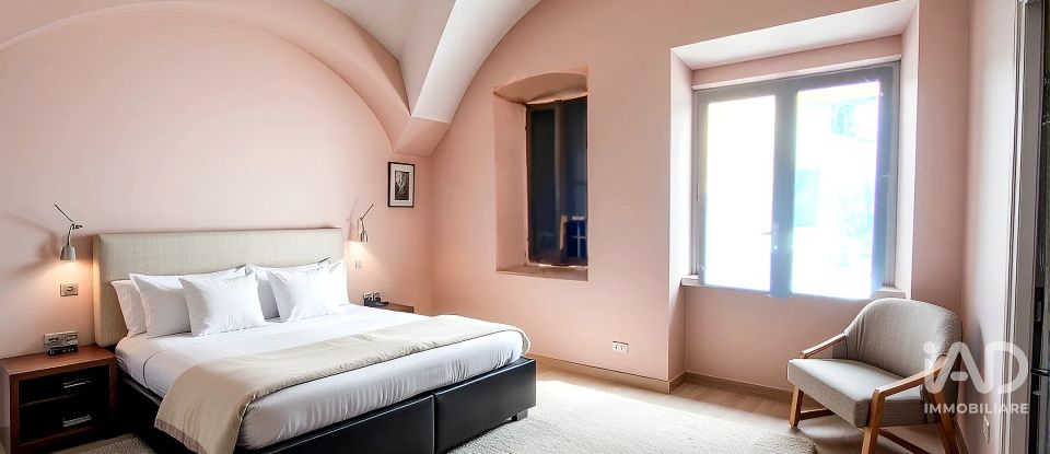 Villa a schiera 6 locali di 190 m² in Lonato del Garda (25017)