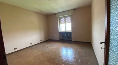 Rifugio 6 locali di 190 m² in Lonato del Garda (25017)