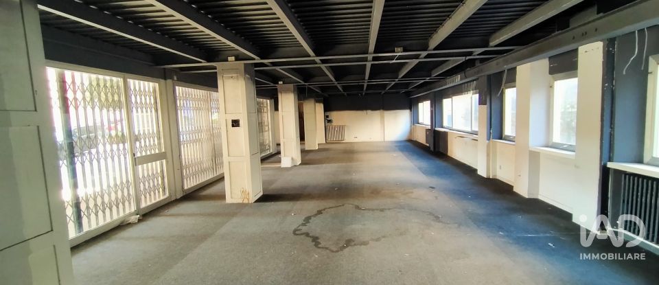 Shop / premises commercial of 420 m² in Ancona (60131)