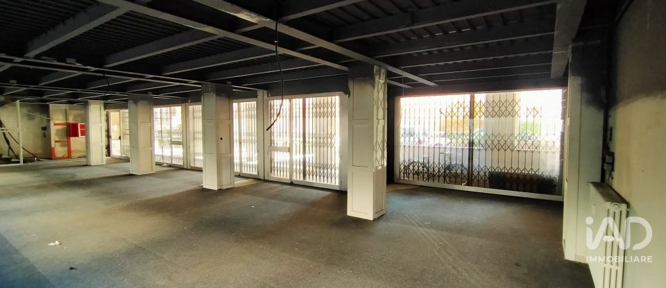 Shop / premises commercial of 420 m² in Ancona (60131)