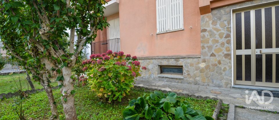 Appartamento 9 locali di 130 m² a Saliceto (12079)