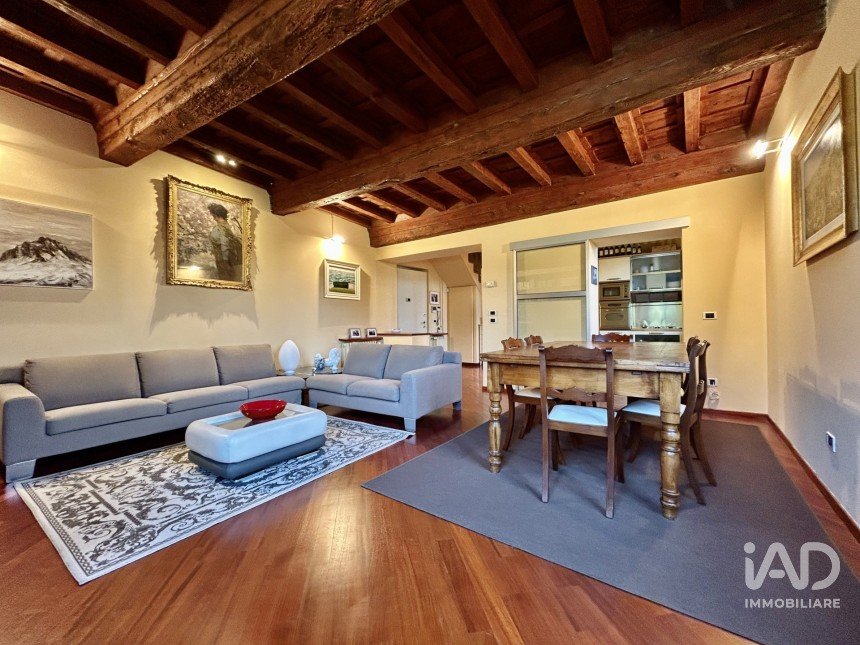 Immobile di prestigio 5 locali di 115 m² a Firenze (50135)