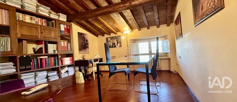 Immobile di prestigio 5 locali di 115 m² a Firenze (50135)