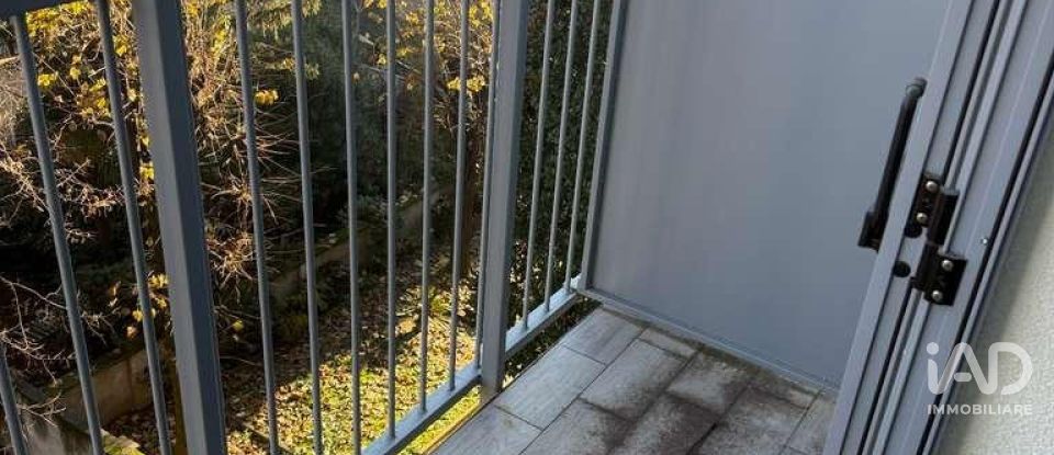 Two-room apartment of 55 m² in Milano (20158)