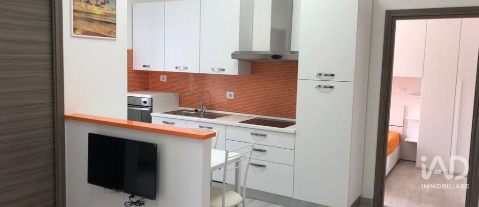 Two-room apartment of 55 m² in Milano (20158)