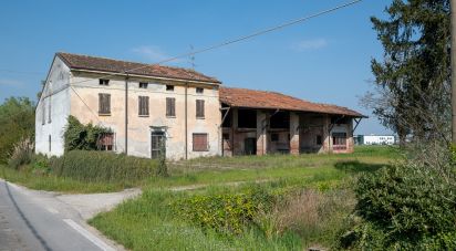 Rustico 9 locali di 435 m² in Castel Goffredo (46042)
