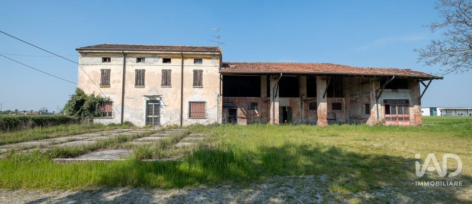 Rustico 9 locali di 435 m² in Castel Goffredo (46042)