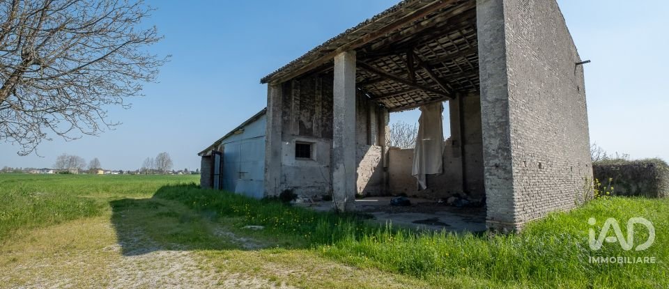 Rustico 9 locali di 435 m² in Castel Goffredo (46042)