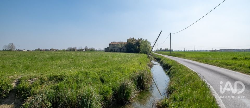 Rustico 9 locali di 435 m² in Castel Goffredo (46042)