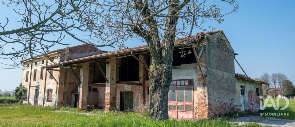 Rustico 9 locali di 435 m² in Castel Goffredo (46042)