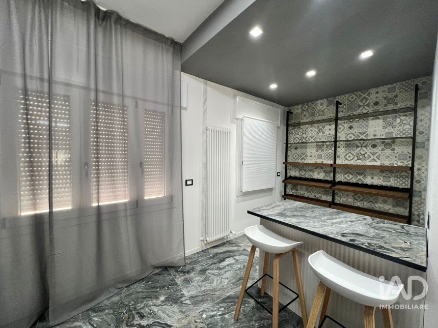 Three-room apartment of 135 m² in Finale Emilia (41034)