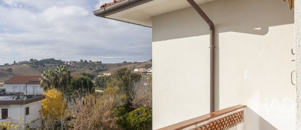 Quadrilocale di 85 m² a Numana (60026)