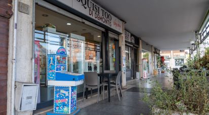 Negozio / locale commerciale di 114 m² in Roma (00142)