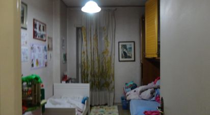 Appartamento 5 locali di 88 m² a Roma (00146)