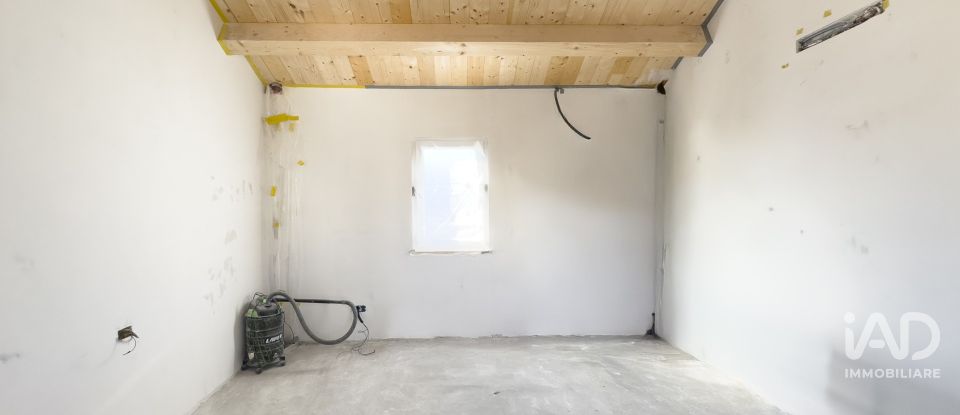 Appartamento 6 locali di 140 m² a Montemarciano (60018)