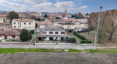 House 12 rooms of 396 m² in Portomaggiore (44015)