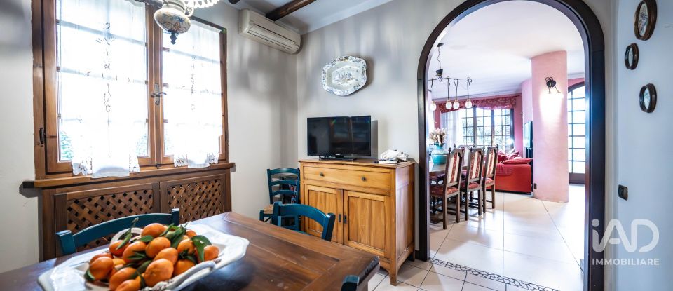House 12 rooms of 396 m² in Portomaggiore (44015)