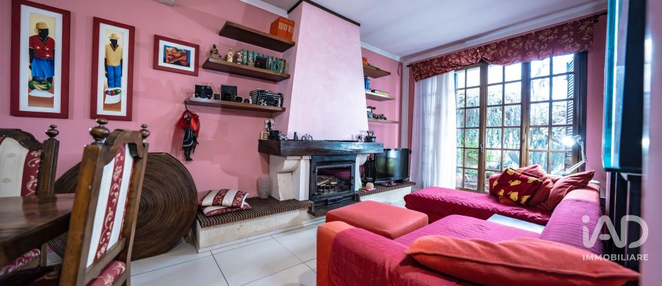 House 12 rooms of 396 m² in Portomaggiore (44015)