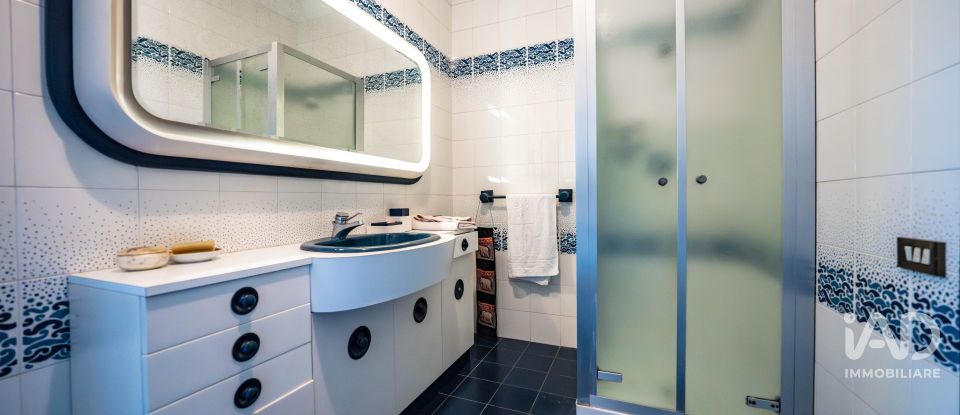 House 12 rooms of 396 m² in Portomaggiore (44015)