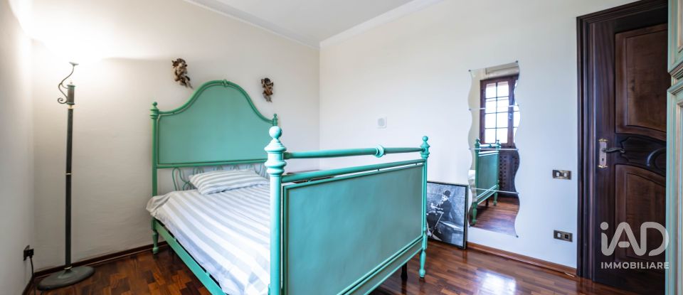 House 12 rooms of 396 m² in Portomaggiore (44015)