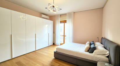 Apartment 7 rooms of 278 m² in Floridia (96014)