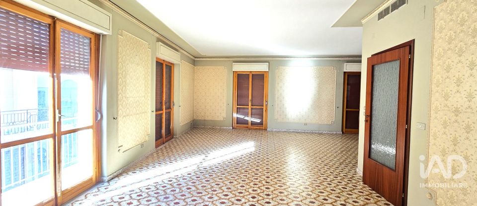 Apartment 7 rooms of 278 m² in Floridia (96014)