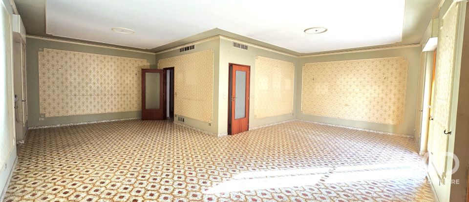 Apartment 7 rooms of 278 m² in Floridia (96014)